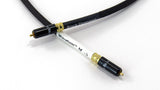 Tellurium Q Black Diamond Waveform hf Digital RCA Cable Closeup